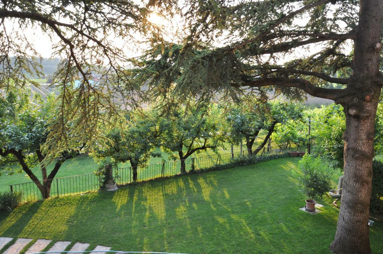 Bed and Breakfast Relais Des Roches Сона Экстерьер фото